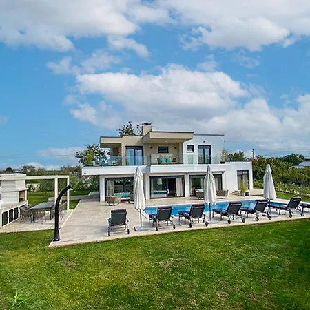 Frani By Interhome Villa Porec
