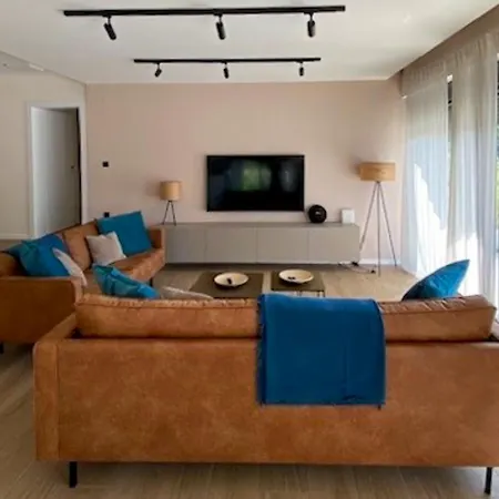 Frani By Interhome Porec
