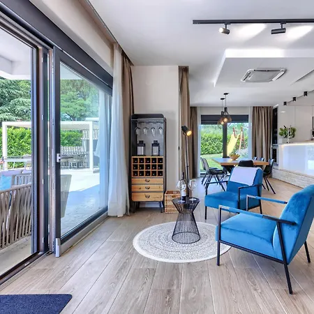 Frani By Interhome Poreč