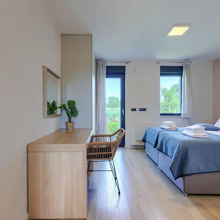 Frani By Interhome Poreč