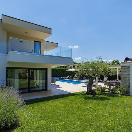 Villa Frani By Interhome